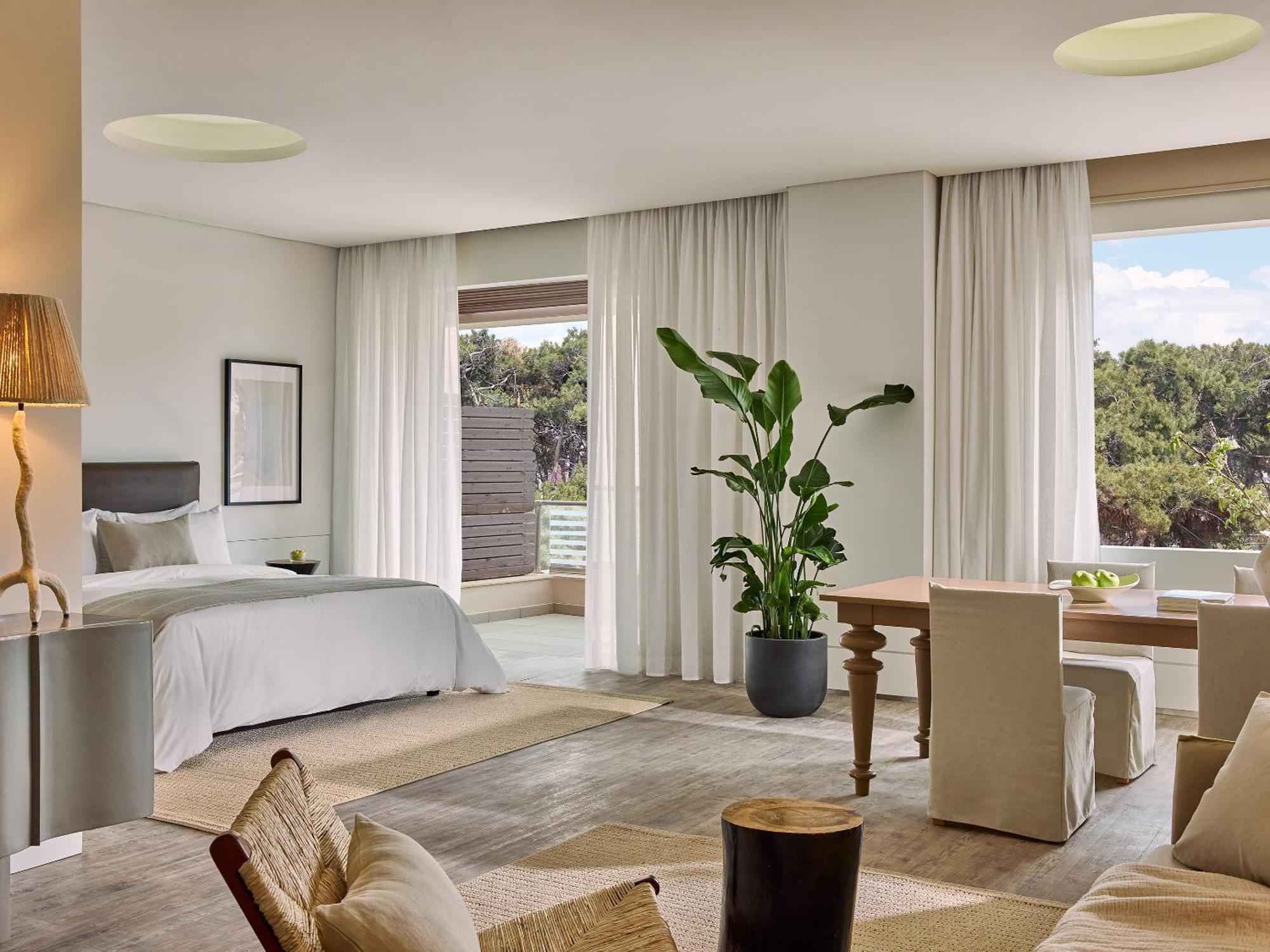 Grecotel Astir Palace Hotel 5*