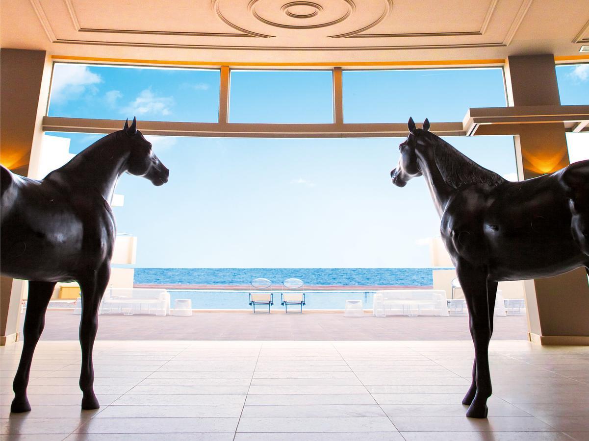 Grecotel Astir Palace Otel 5*